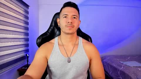 Snapshot of ransoj chatting on 10/13/25, 02:17 Jonas online show from 10/13/25, 02:17