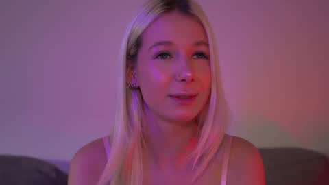 Snapshot of rany_thompson chatting on 04/12/26, 02:33 Rany Thompson online show from 04/12/26, 02:33