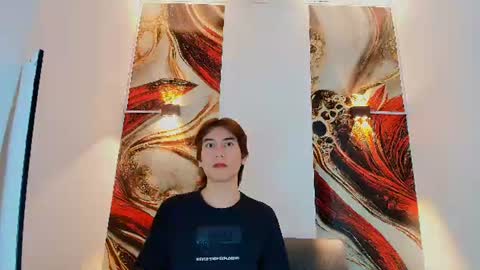 raphael_nyon1 online show from 06/17/26, 03:53