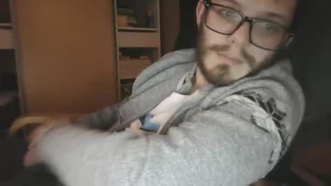 Snapshot of raphaellamane250601 chatting on 12/14/24, 08:08 raphaellamane250601 online show from 12/14/24, 08:08