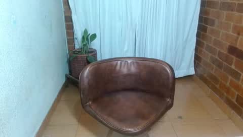 Snapshot of raquel_gh chatting on 12/05/24, 11:51 Raquel online show from 12/05/24, 11:51