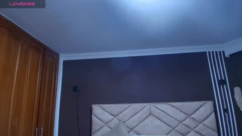 Raquel online show from 12/21/25, 11:17