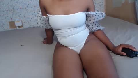 rarepetite online show from 12/16/25, 08:08