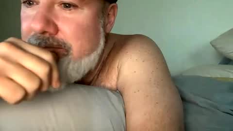 Snapshot of rascal_0073 chatting on 02/14/25, 03:26 rascal_0073 online show from 02/14/25, 03:26