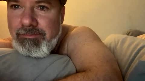 Snapshot of rascal_0073 chatting on 02/17/25, 12:38 rascal_0073 online show from 02/17/25, 12:38