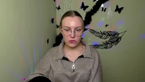 Snapshot of raspberry0101 chatting on 01/24/25, 12:20 raspberry0101 online show from 01/24/25, 12:20