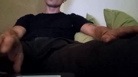 Raspiness Cam online show from 10/12/25, 05:45