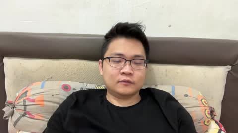 randomnaut online show from 02/03/25, 07:00