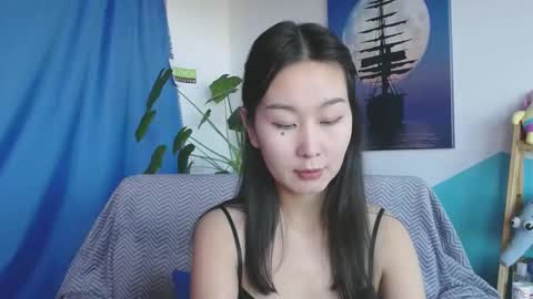 Snapshot of ratna_mm chatting on 12/18/24, 05:59 ratna_mm online show from 12/18/24, 05:59