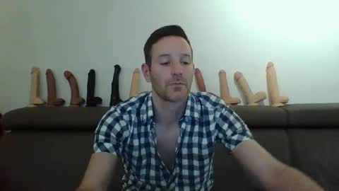 Snapshot of rattaman007 chatting on 04/15/26, 06:59 Thomas online show from 04/15/26, 06:59