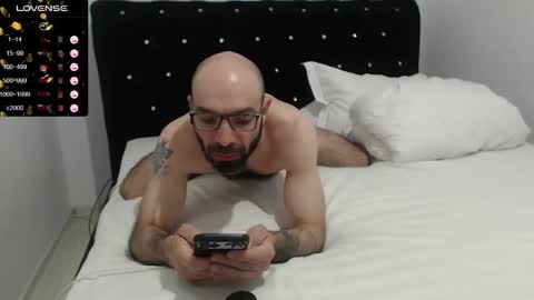 Snapshot of raul27big chatting on 04/22/26, 05:58 RaulWildBoy27 online show from 04/22/26, 05:58