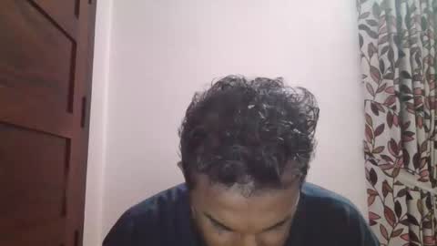 raul2k2 online show from 04/18/26, 07:51