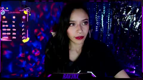 Snapshot of rav3nx_ chatting on 09/10/25, 10:37 online show from 09/10/25, 10:37