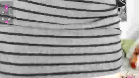 Snapshot of raven06_ chatting on 03/19/26, 12:58 Raven online show from 03/19/26, 12:58