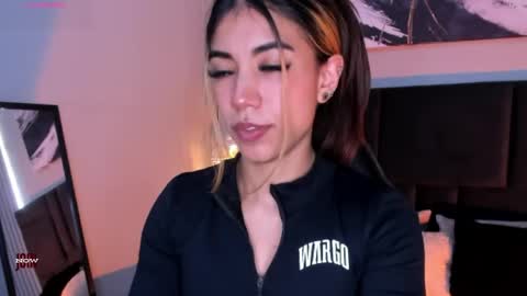 Snapshot of raven_dooll chatting on 06/03/26, 08:47 Raven online show from 06/03/26, 08:47