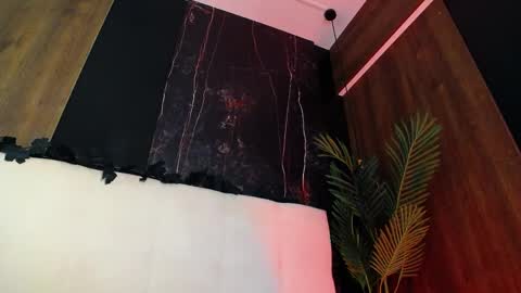 Raven Foxxy online show from 05/14/26, 05:36