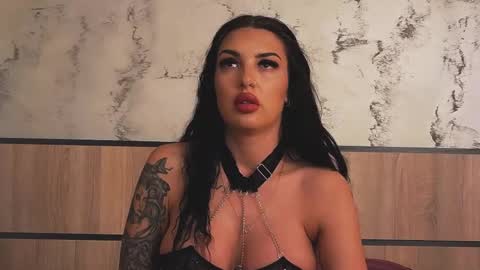 raven_inkk online show from 03/30/26, 09:43