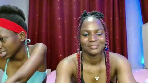 Snapshot of raven_luxe chatting on 02/21/26, 06:42 Raven online show from 02/21/26, 06:42