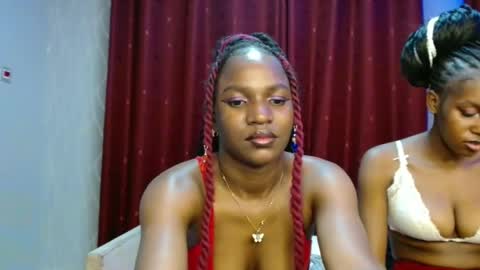 Snapshot of raven_luxe chatting on 02/26/26, 06:29 Raven online show from 02/26/26, 06:29