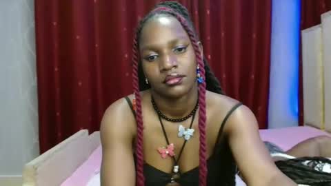 Snapshot of raven_luxe chatting on 03/03/26, 06:36 Raven online show from 03/03/26, 06:36