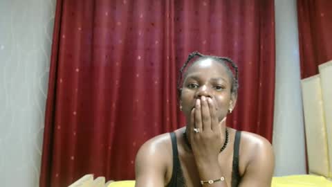 Snapshot of raven_luxe chatting on 03/08/26, 03:27 Raven online show from 03/08/26, 03:27