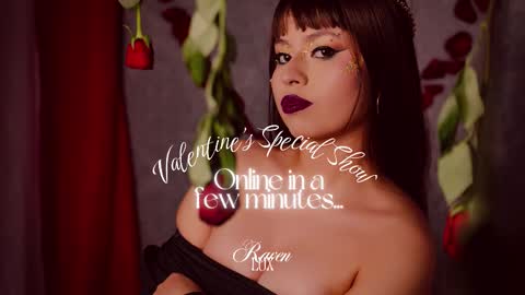 Snapshot of raven_luxx chatting on 02/15/26, 04:31 RAVEN online show from 02/15/26, 04:31