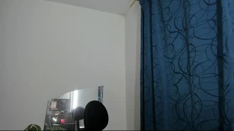 Snapshot of raven_rouge chatting on 03/06/25, 05:46 gata online show from 03/06/25, 05:46