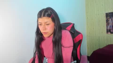Snapshot of raven_rouge chatting on 10/02/25, 06:31 gata online show from 10/02/25, 06:31
