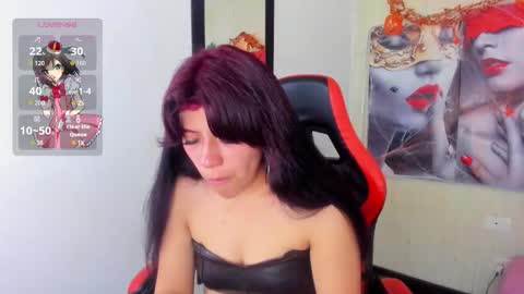 Snapshot of raven_rouge chatting on 10/26/25, 05:02 gata online show from 10/26/25, 05:02