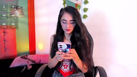 Snapshot of raven_smith_ chatting on 03/29/26, 06:02 raven_smith_ online show from 03/29/26, 06:02