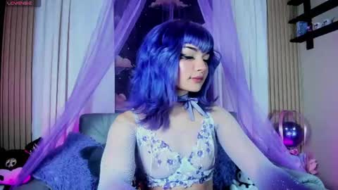 Snapshot of ravencollen chatting on 06/25/26, 12:43 ravencollen online show from 06/25/26, 12:43