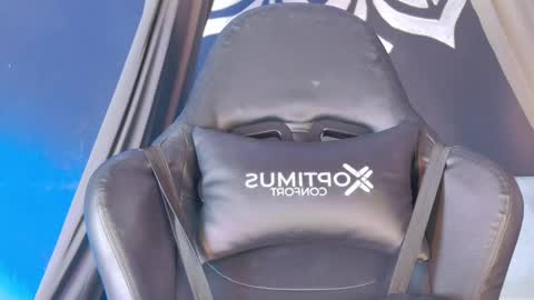 Raven online show from 09/22/25, 09:17