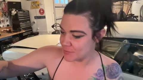 Raven Ray online show from 05/18/26, 10:10