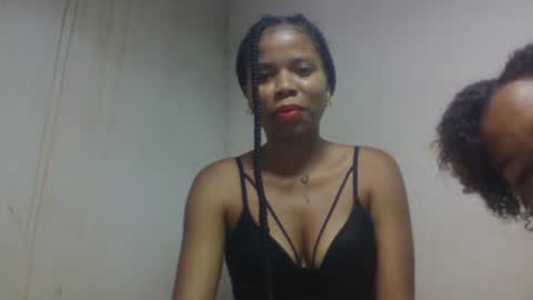 ravomamy online show from 11/19/25, 12:27