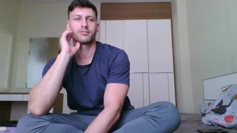 Snapshot of rawdr3 chatting on 03/20/26, 03:44 rawdr3 online show from 03/20/26, 03:44