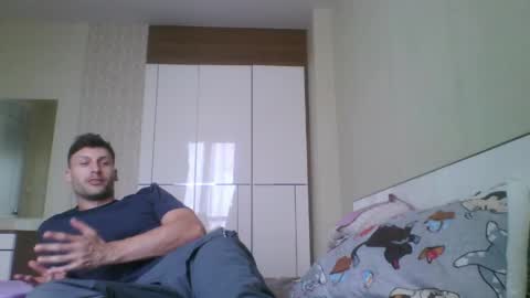 Snapshot of rawdr3 chatting on 04/20/26, 05:43 rawdr3 online show from 04/20/26, 05:43