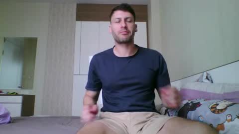 Snapshot of rawdr3 chatting on 06/19/26, 05:34 rawdr3 online show from 06/19/26, 05:34