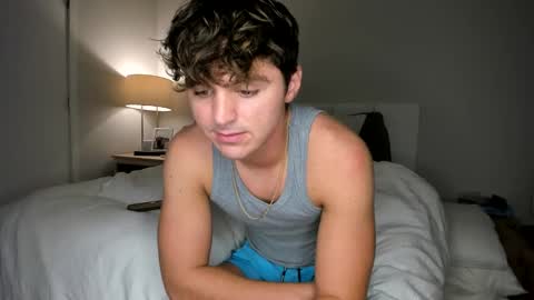 Snapshot of rawr_itsben chatting on 03/06/25, 10:47 Its Ben online show from 03/06/25, 10:47