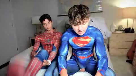 Snapshot of rawr_itsben chatting on 10/20/25, 08:42 Its Ben online show from 10/20/25, 08:42