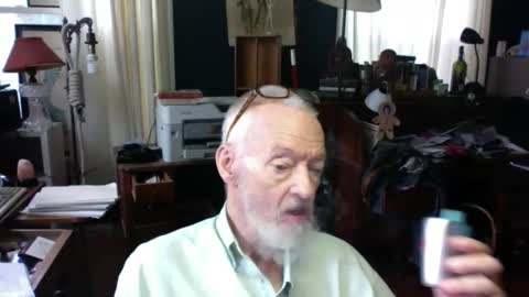 Snapshot of ray1776ray chatting on 03/27/26, 06:29 ray1776ray online show from 03/27/26, 06:29