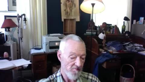 Snapshot of ray1776ray chatting on 03/31/26, 04:07 ray1776ray online show from 03/31/26, 04:07