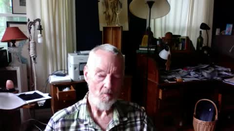 Snapshot of ray1776ray chatting on 04/15/26, 08:20 ray1776ray online show from 04/15/26, 08:20