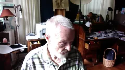 Snapshot of ray1776ray chatting on 04/16/26, 09:39 ray1776ray online show from 04/16/26, 09:39