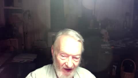 Snapshot of ray1776ray chatting on 05/27/26, 02:19 ray1776ray online show from 05/27/26, 02:19
