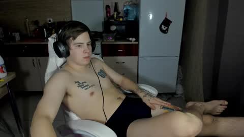 Snapshot of ray_hill chatting on 12/26/24, 08:18 Ray online show from 12/26/24, 08:18