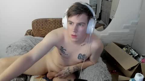 Snapshot of ray_hill chatting on 11/13/25, 10:41 Ray online show from 11/13/25, 10:41