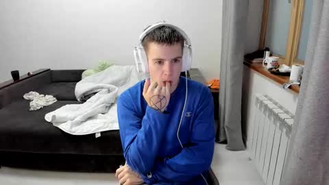 Snapshot of ray_hill chatting on 03/27/26, 07:35 Ray online show from 03/27/26, 07:35