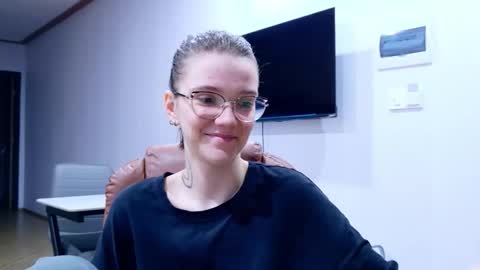 Ray-Ray online show from 01/18/26, 02:54