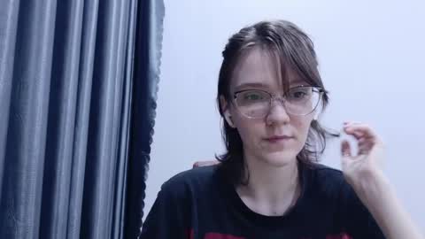 Snapshot of ray_lol chatting on 03/30/26, 11:44 Ray-Ray online show from 03/30/26, 11:44