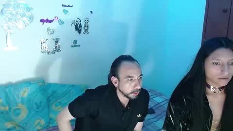 Snapshot of ray_naomi chatting on 04/15/26, 11:05 ask us online show from 04/15/26, 11:05